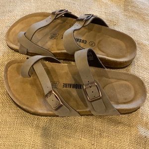 Women’s Cushionaire Luna Cork Footbed Sandal With +Comfort